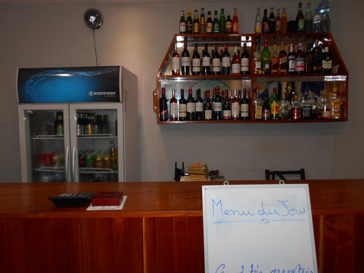 Agla Hotel Lome Ngoại thất bức ảnh